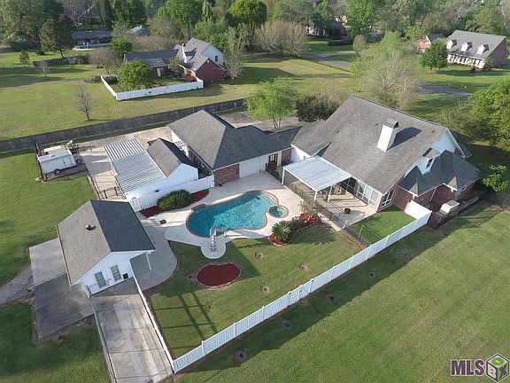 5th image of 18469 Plantation Ct