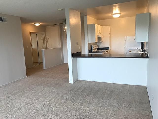 1st image of 808 Comet Dr #3-U