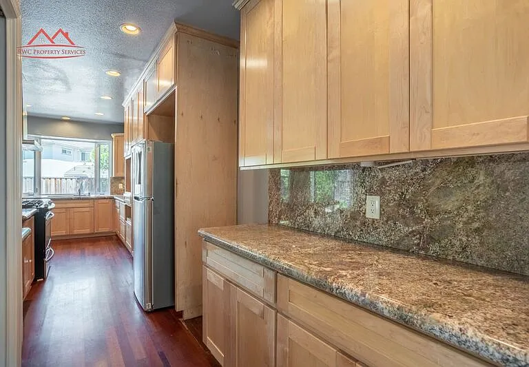 6497 Hirabayashi Dr — Photo 22