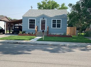 48 Park Ave, Lovell, WY 82431