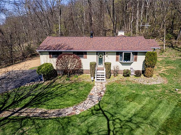 2nd image of 2037 Ridge Rd