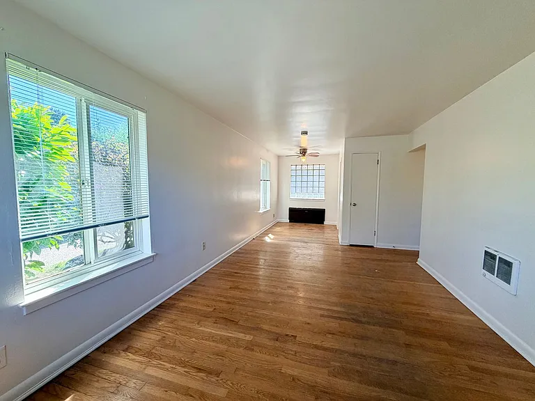 168 Boston St — Photo 2