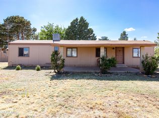 17561 E Bob White Rd, Mayer, AZ 86333