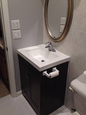2nd image of 70 Van Winkle Ave #2