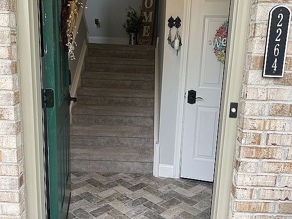 5th image of 2264 Jackson Ct