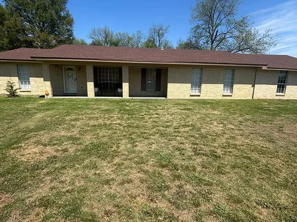 794 Kerry St, Greenville, MS 38703