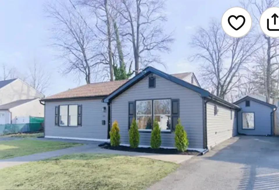 183 Greenwood Dr