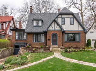 406 N Montclair Ave, Glen Ellyn, IL