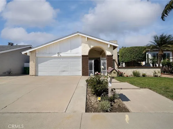 8421 Sandalwood Cir, Westminster, CA 92683