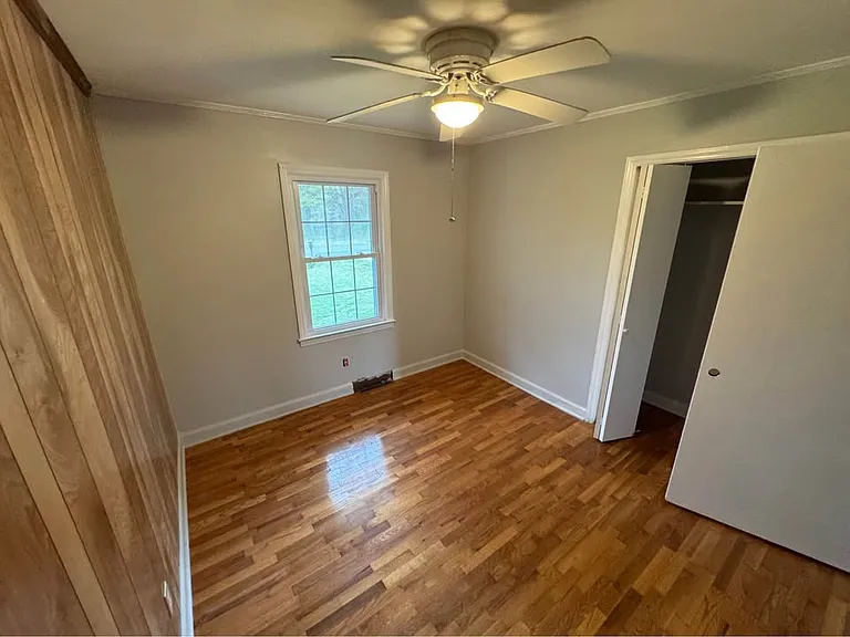 1108 Lower Dallas Hwy — Photo 9