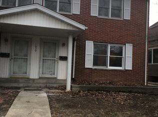 1050 Fayette Ave, Springfield, IL 62704