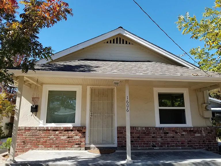 1606 53rd St — Photo 1