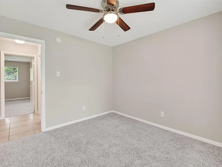 7429 Elbridge Ln — Photo 36
