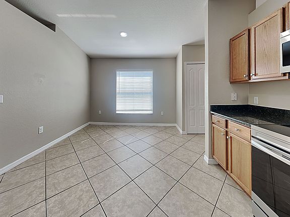 5th image of 1615 Taylor Landing Dr