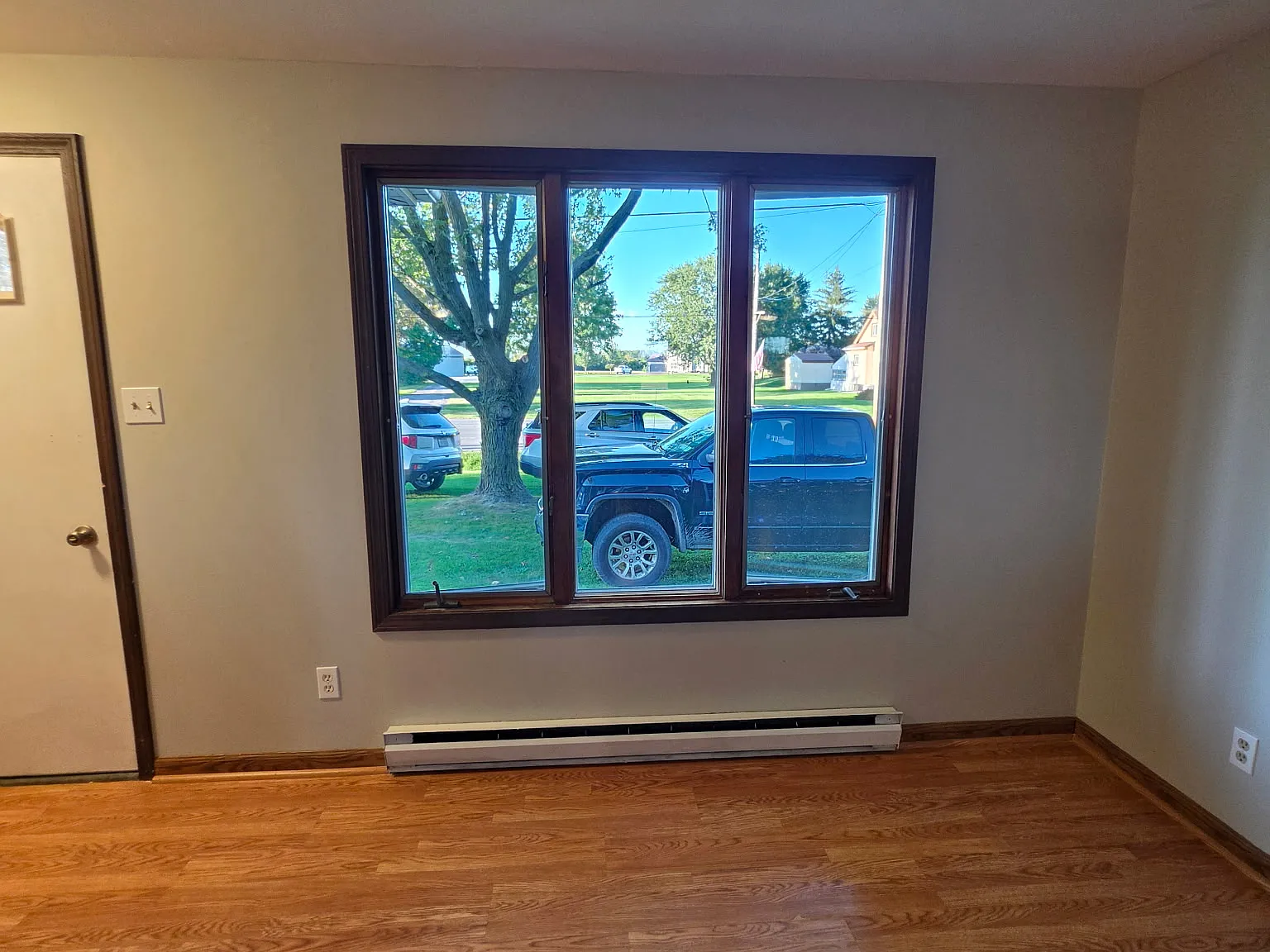 2 bed, 1500 sqft, $1,400 — Photo 3