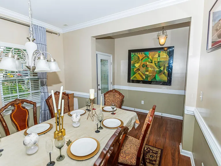 2922 Deep Cove Dr NW — Photo 5