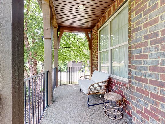 4th image of 141 Sedona Woods Trl
