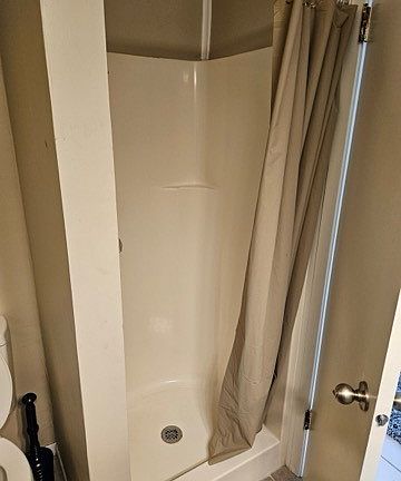 5th image of 602 West St #28