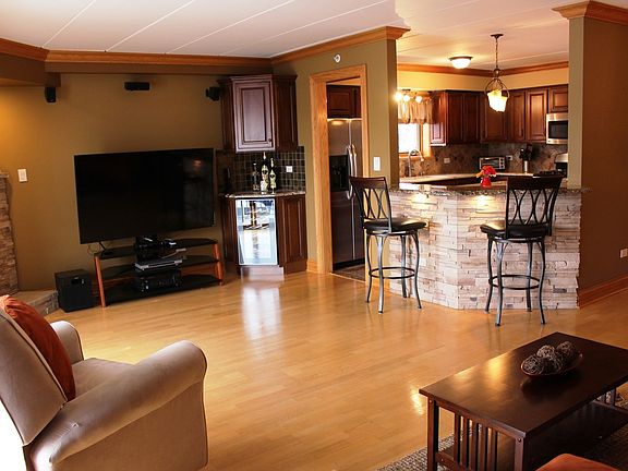 2nd image of 8836 Amelia Ct APT 2A