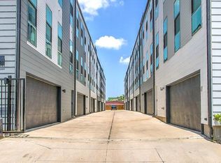 4905 Live Oak St #C, Dallas, TX 75206