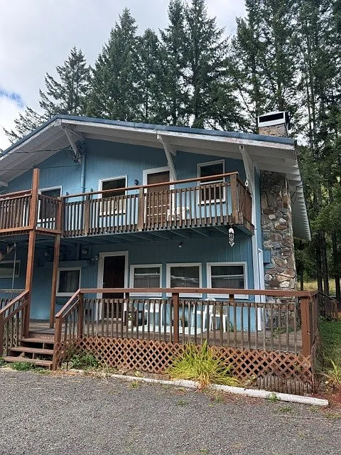 2 bed, $1,015 — Photo 1