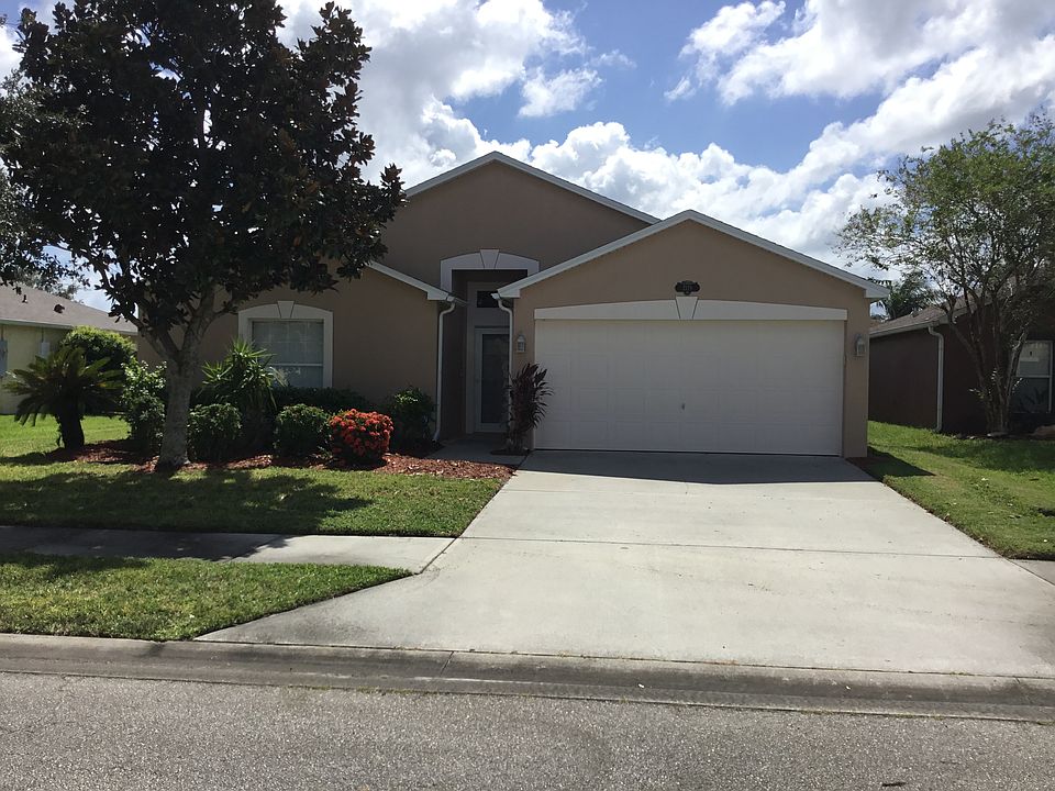 1st image of 2119 Caledonia Pl