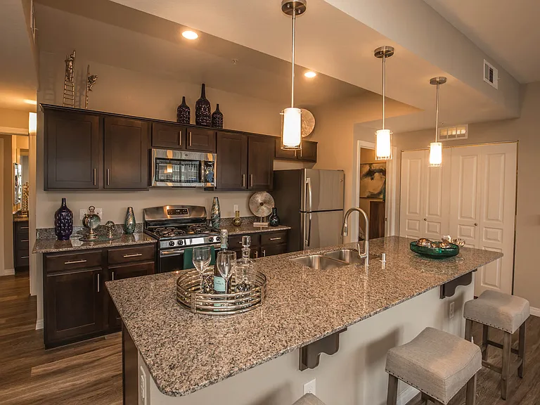 B3 1140 SQFT 2 Bed 2 Bath