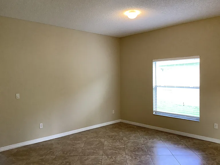 9036 Hastings Beach Blvd — Photo 10