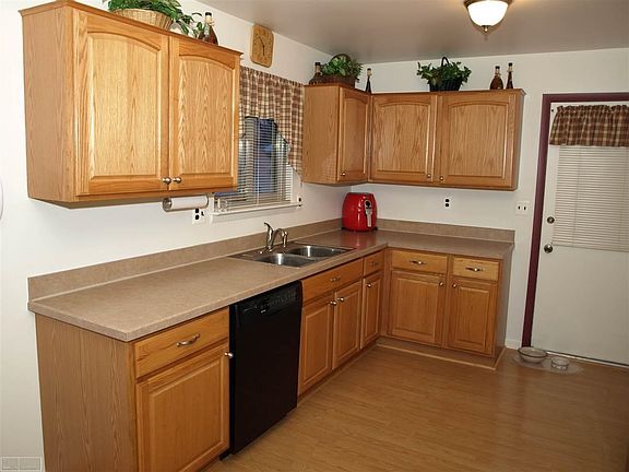 5th image of 13782 Charrington Dr