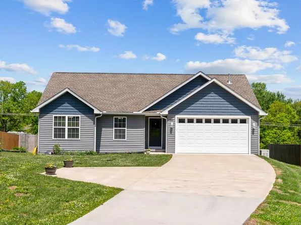 359 Dayton Ave, Crossville, TN 38555
