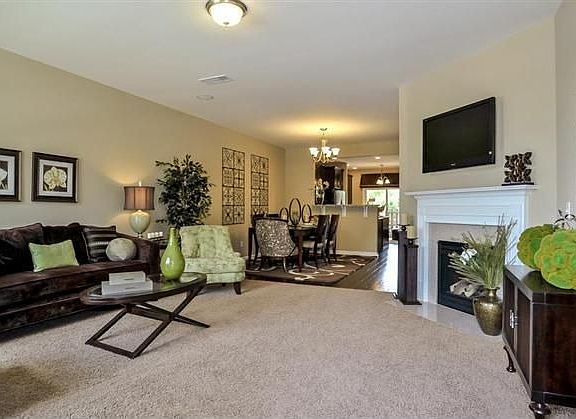 Traemoor Living Room