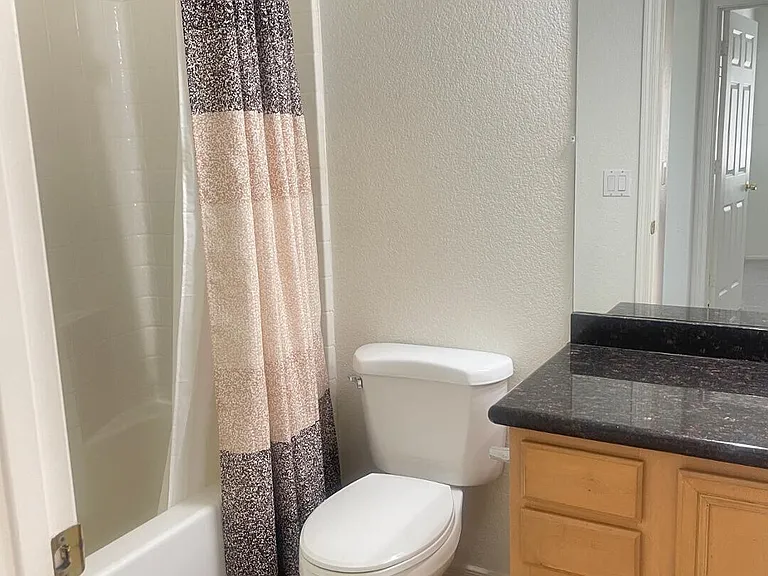 8345 W Pontiac Dr — Photo 15