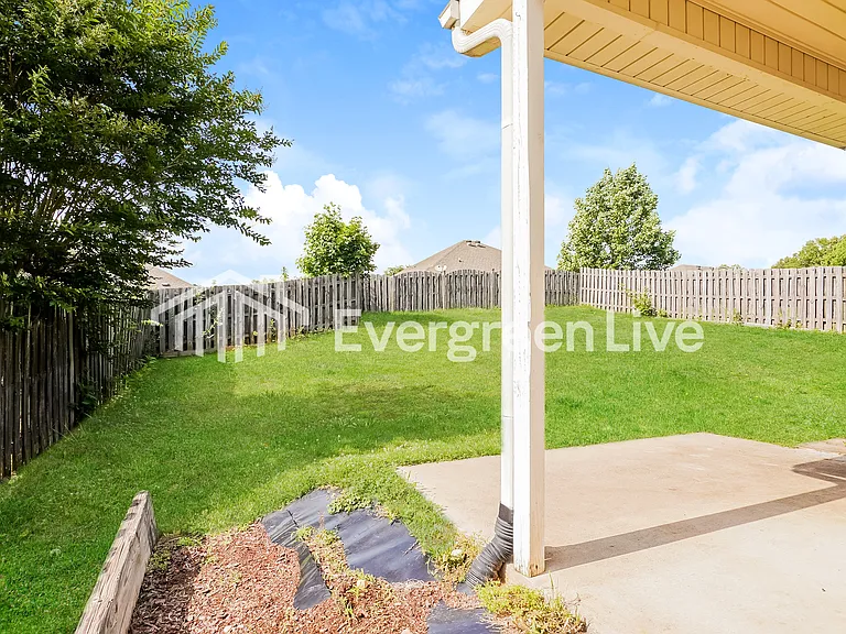 2018 Hidden Forest Ln — Photo 14