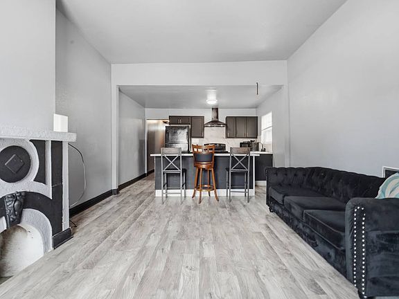 3rd image of 1405-07 Annette St #8