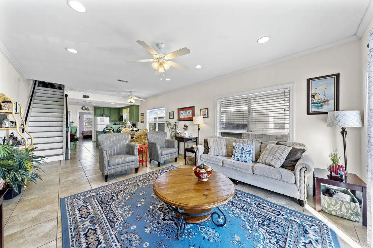 3 bed, 3.0 bath, 1496 sqft, $4,575 — Photo 1