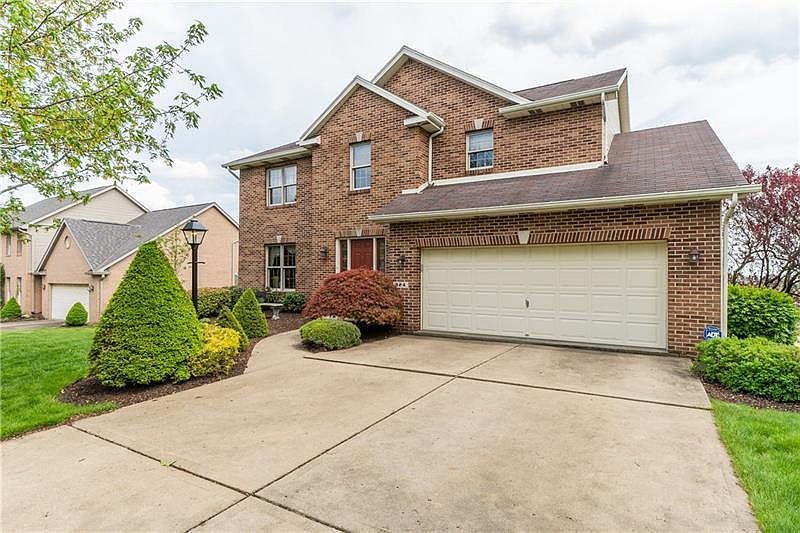 1st image of 324 Grail Hill Ct