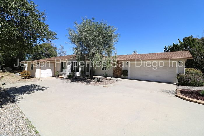 1st image of 15541 Calistoga Dr
