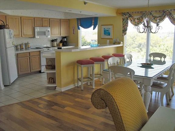 5th image of 145 S Dunes Dr #103