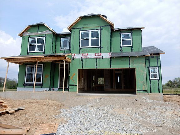 2nd image of 10191 Pepper Tree Ln