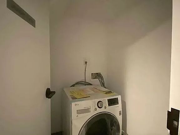 5th image of 418 W 130th St #Bb1
