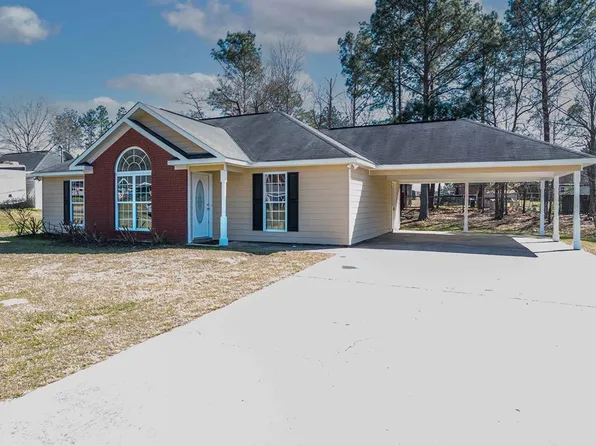 34 Shadowridge Ln, Phenix City, AL 36869