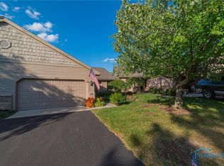 9860 Ford Rd, Perrysburg, OH 43551