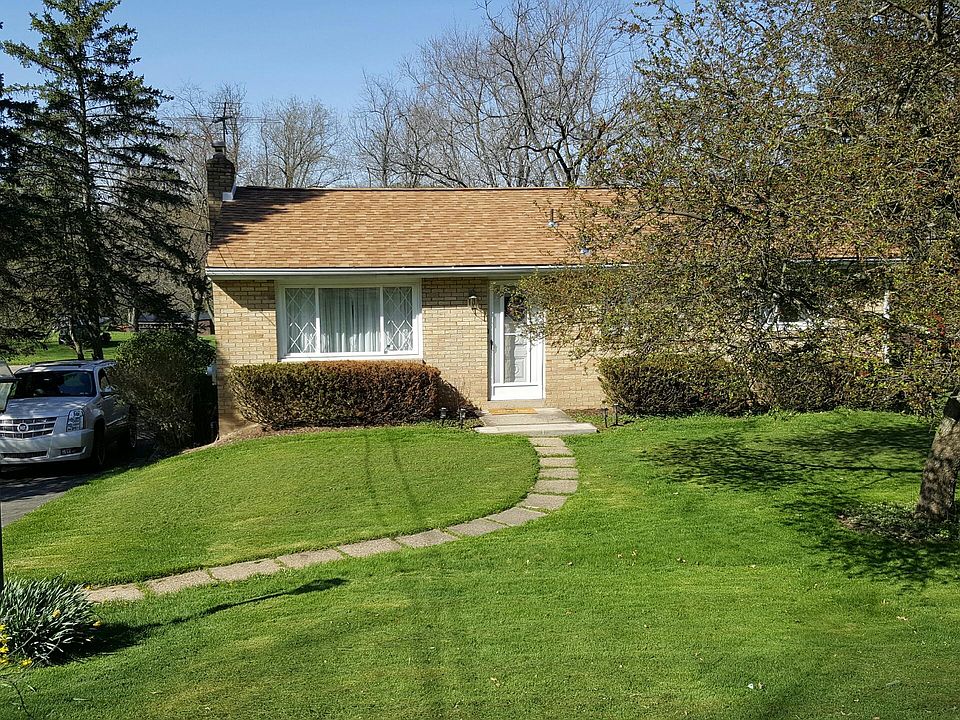 1st image of 2871 Woodland Cir