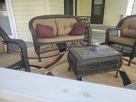 3rd image of 704 Smoky Hill Dr