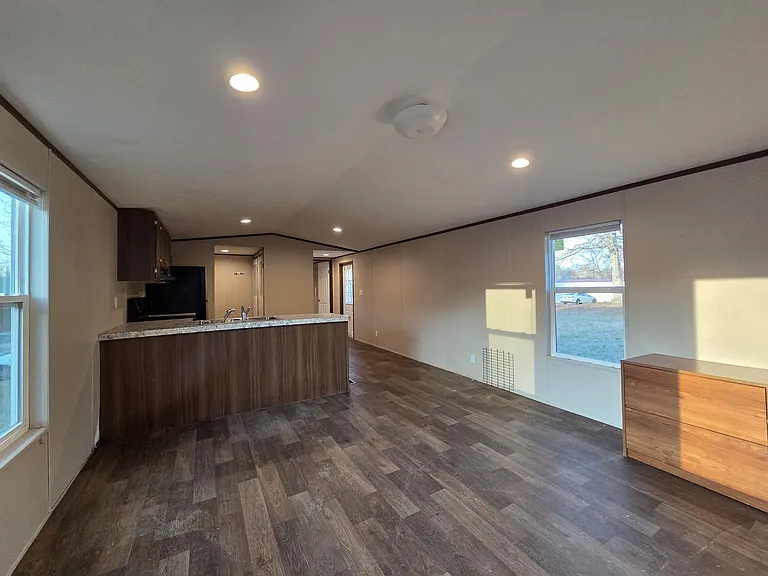 2329 Rufus Ratchford Rd — Photo 6