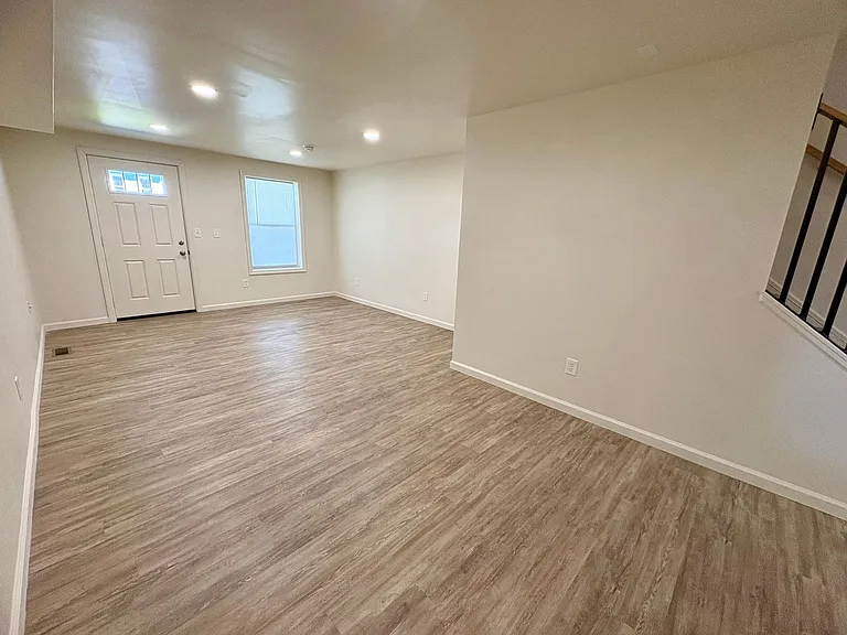 518 E Cumberland St — Photo 9