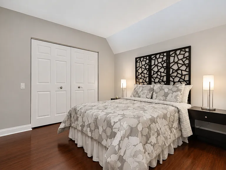 1001 W Madison St #208 — Photo 7