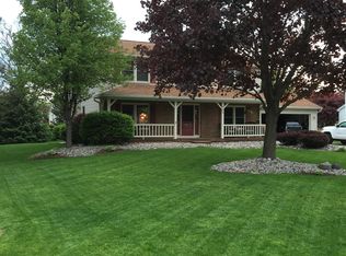 900 W Geneva Dr, Dewitt, MI 48820
