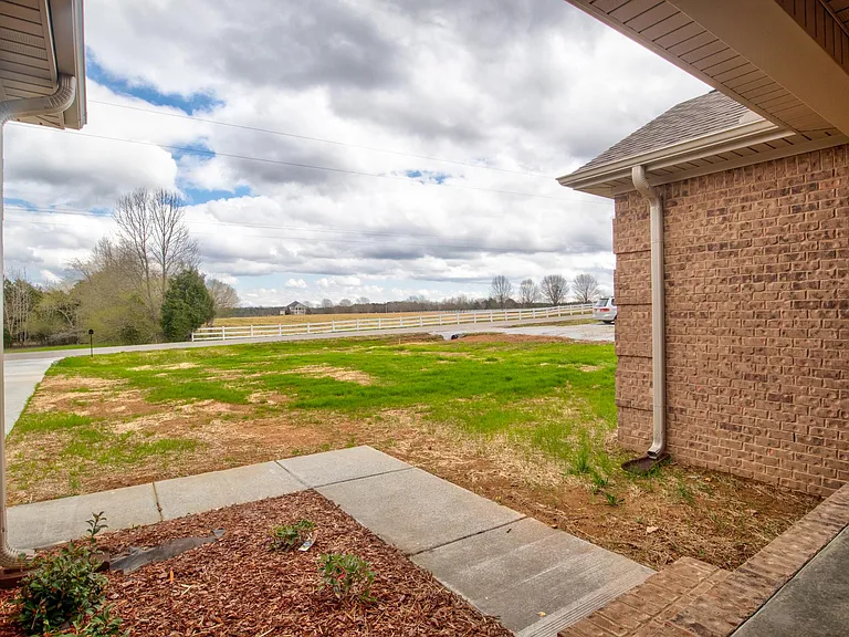 27715 Salem Minor Hill Rd — Photo 18