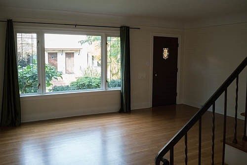4th image of 2205 Bigelow Ave N APT 2